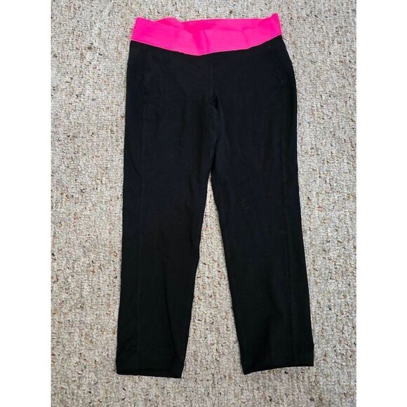 Old Navy Active Capri's Bundle (2 Pairs) Size S - Picture 4 of 5